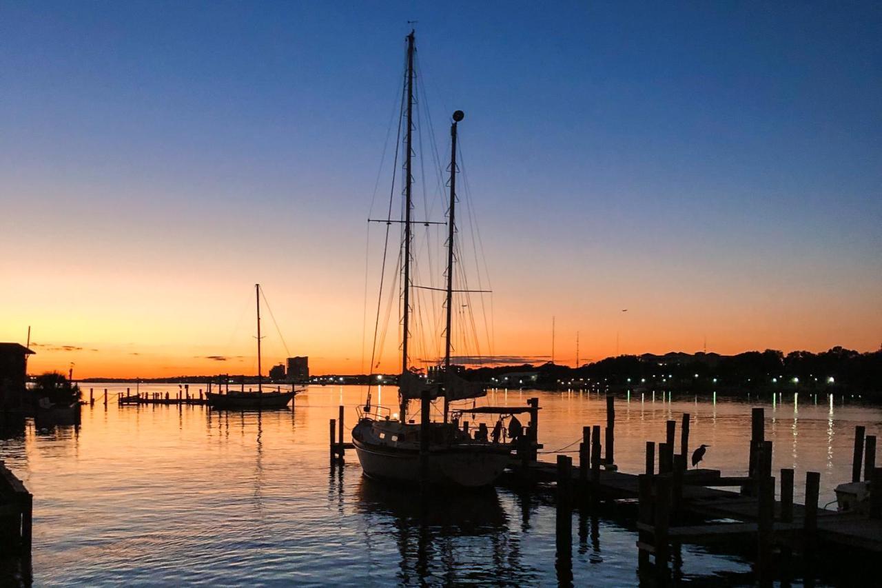 Palm Court Yacht Club Βίλα Φορτ Γουόλτον Μπιτς Εξωτερικό φωτογραφία